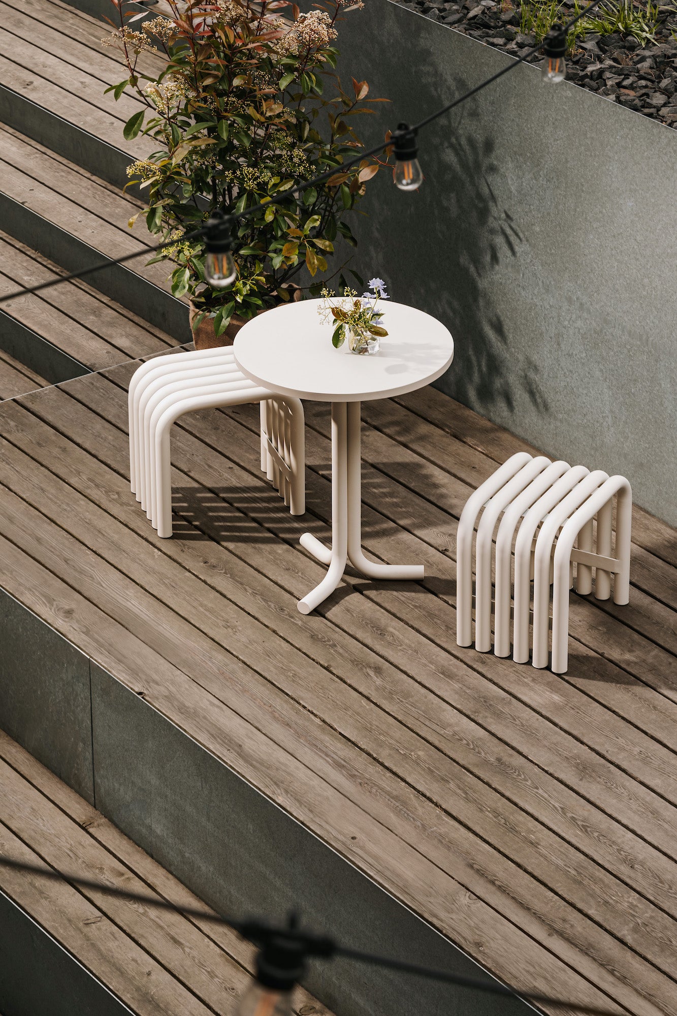 From small balconies to spacious gardens, our collection of garden furniture has everything needed to enjoy your outdoor to the fullest. Explore tables, stools, benches, and more for aesthetic balconies and modern gardens. Minimal balconies.