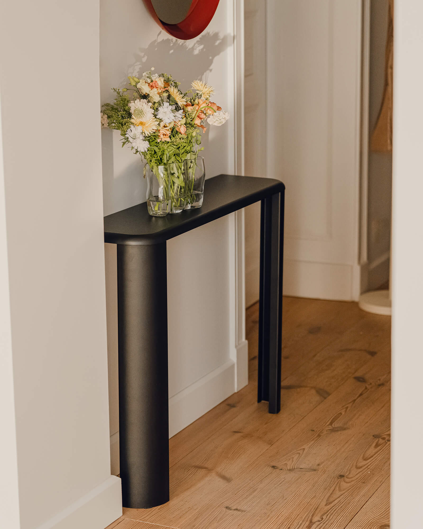 Fli Console Table
