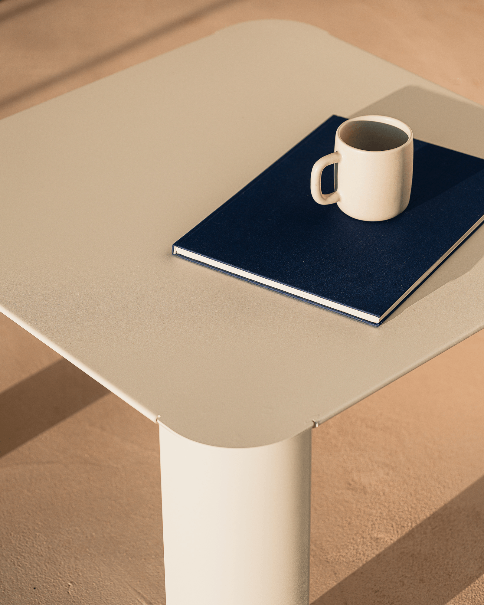 Fli Outdoor Couchtisch