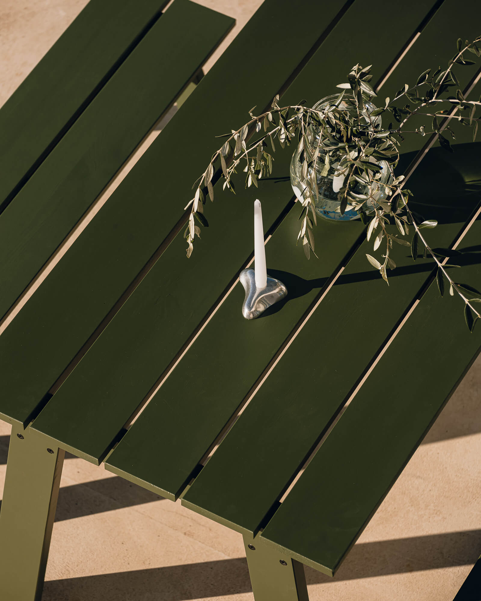 Navo Table - 140 x 77 cm