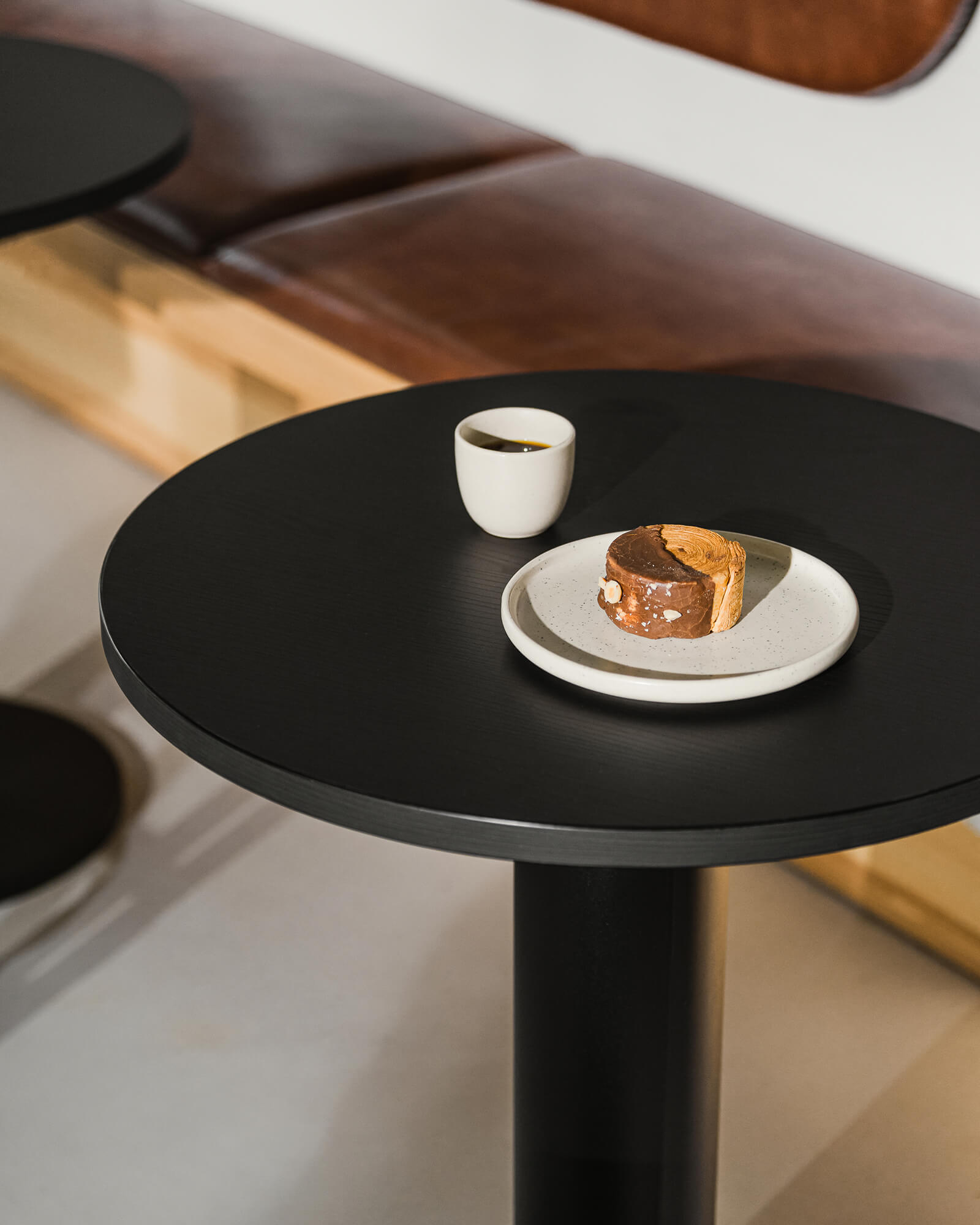 Sool Cafe Table - 70x70 cm
