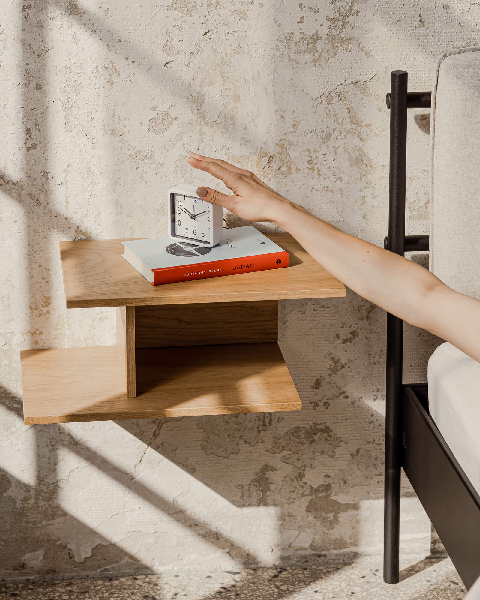 Tann Nachttischregal - rechts