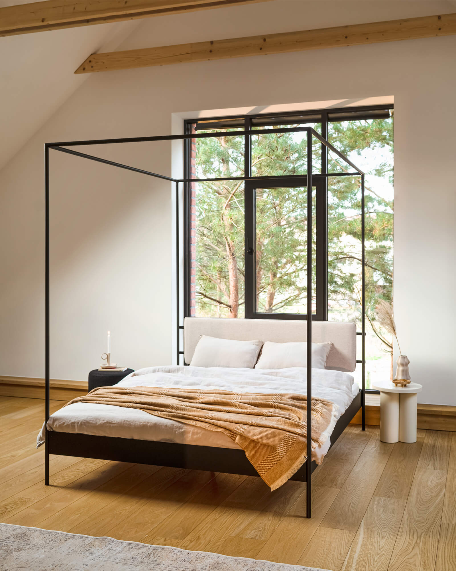 Bundle lit Eton et table de chevet Tu