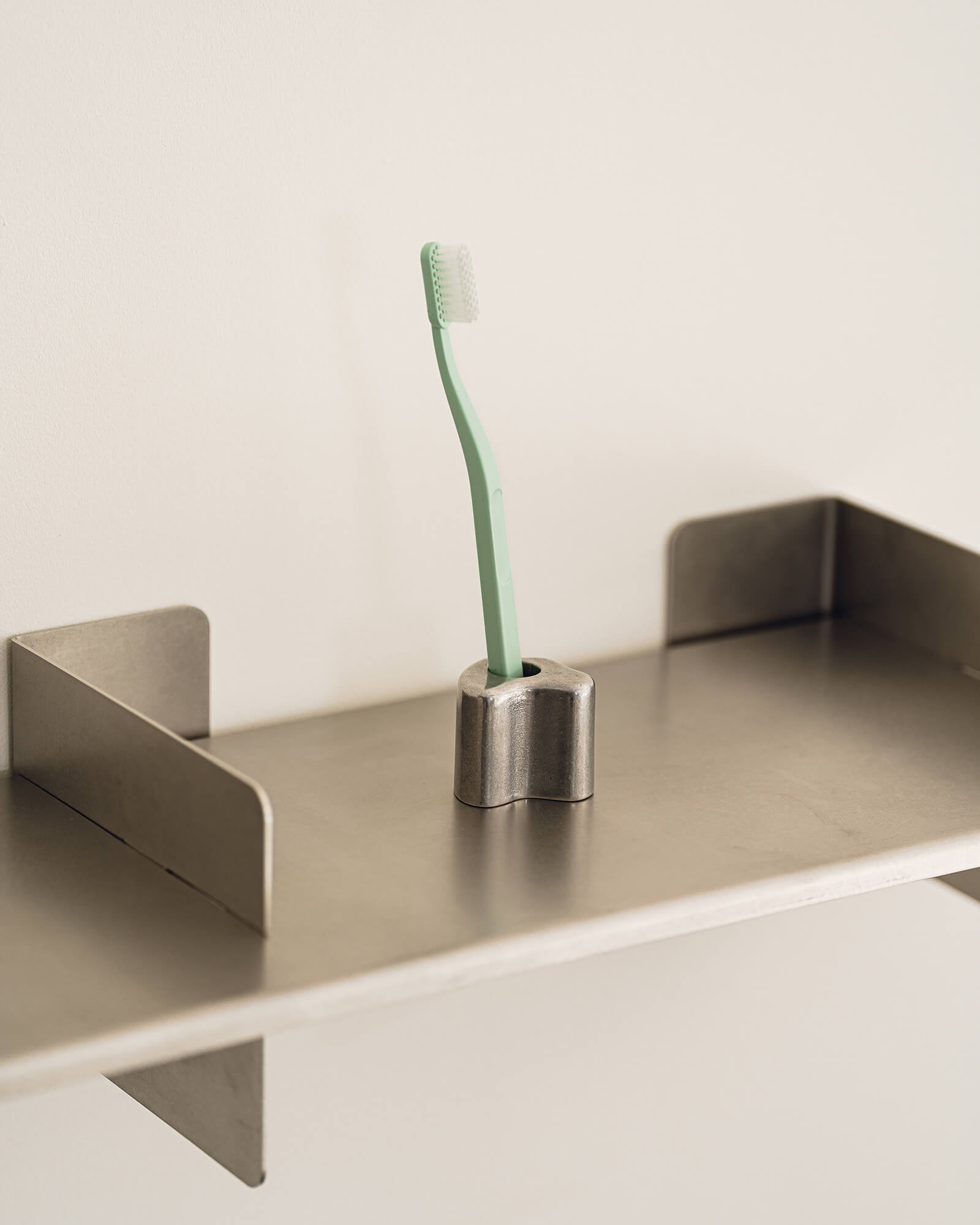 Porte-brosse à dents Mis