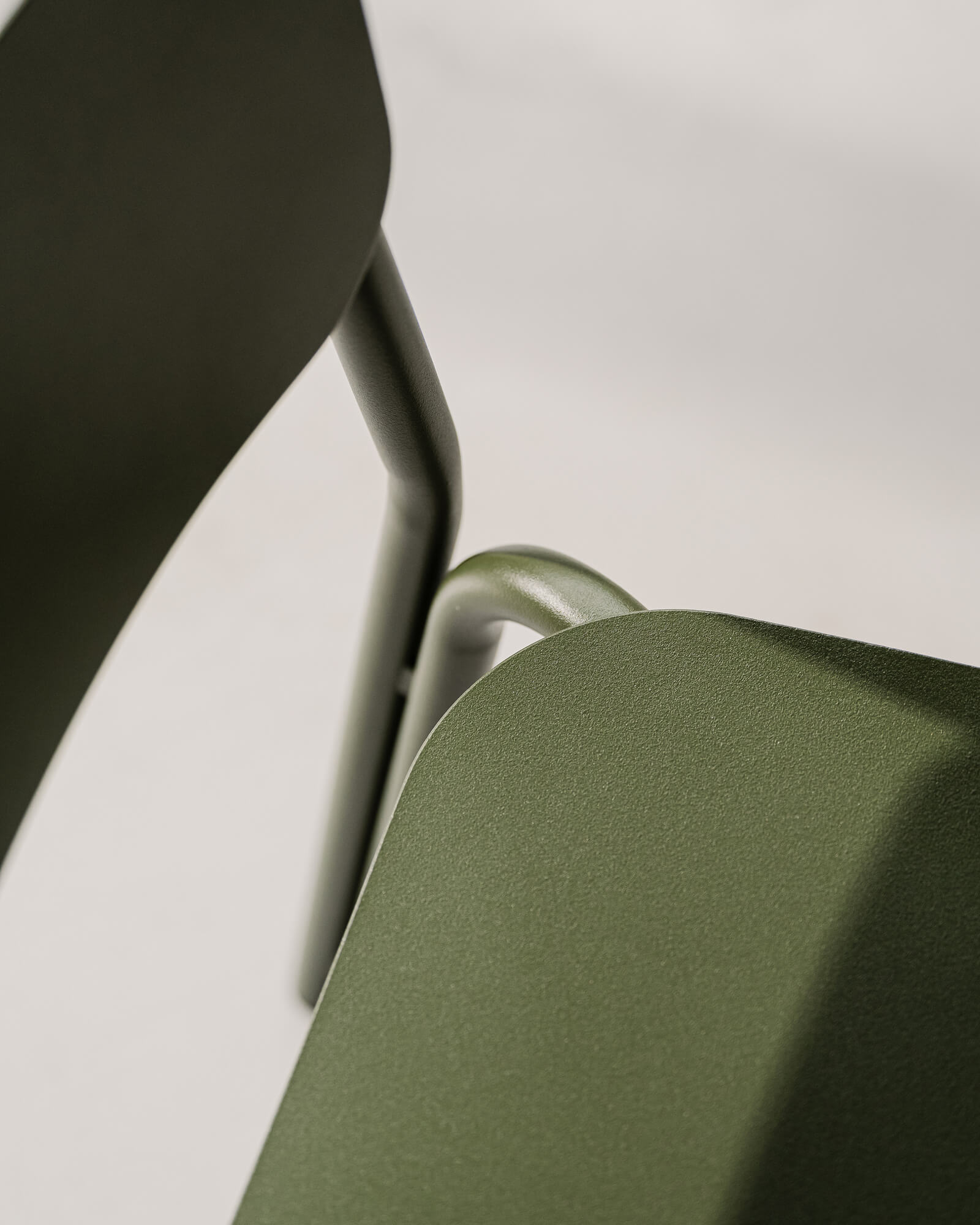 Table café Nokk & 2 chaises Kei