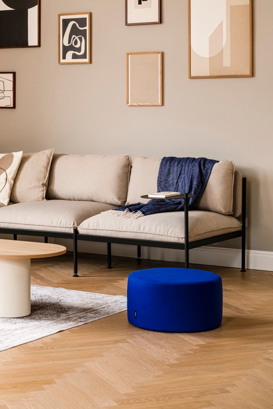 Step into comfort and explore living room ideas for small, cozy, and aesthetic spaces. Discover modern designs including coffee tables, poufs, stools, side tables, sofas, armchairs, ottomans, TV stands, sideboards, and more. Colorful, japandi, or minimal.