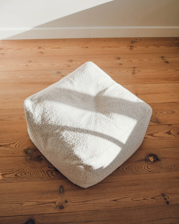 Keno Pouf