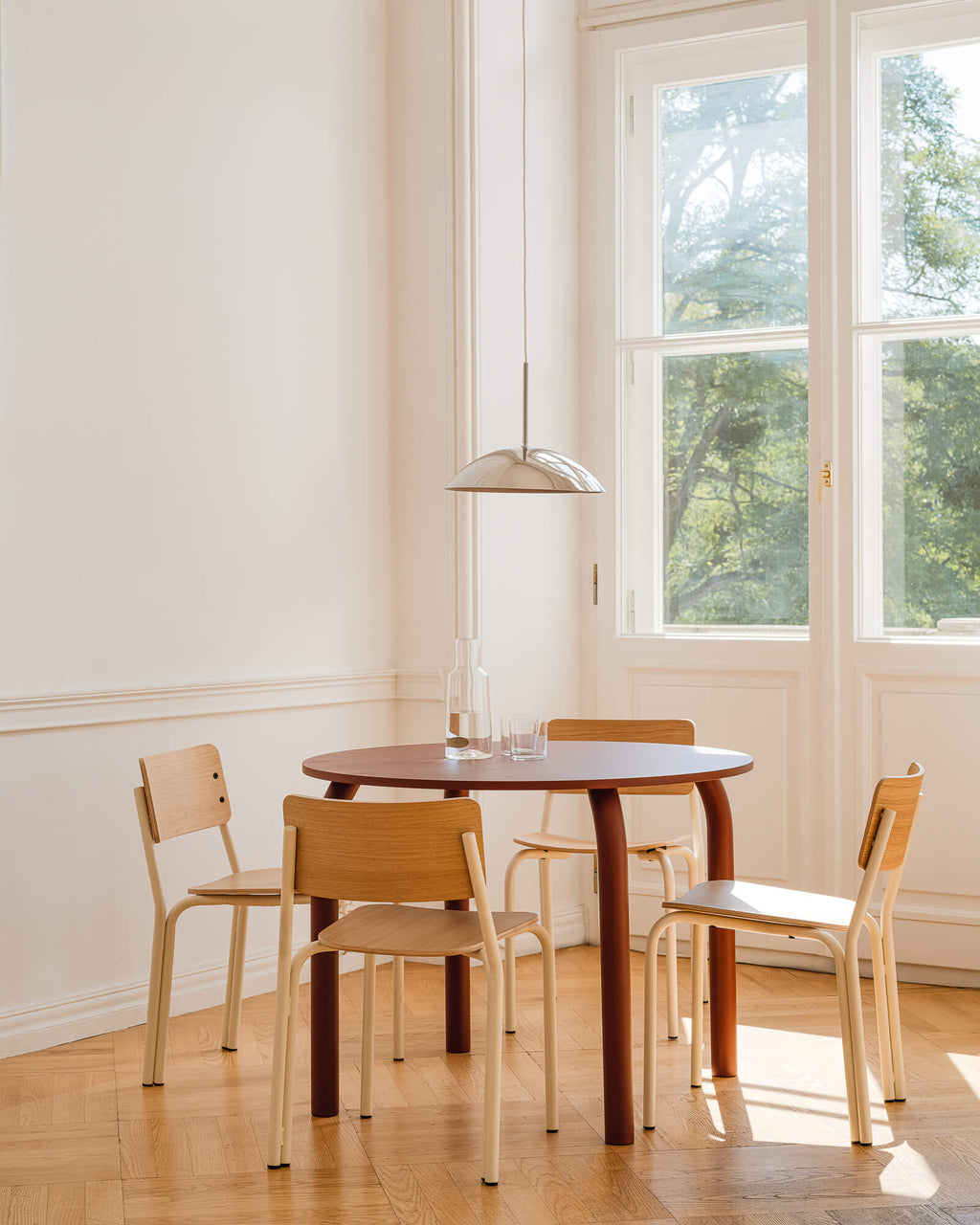 Meko Dining Table