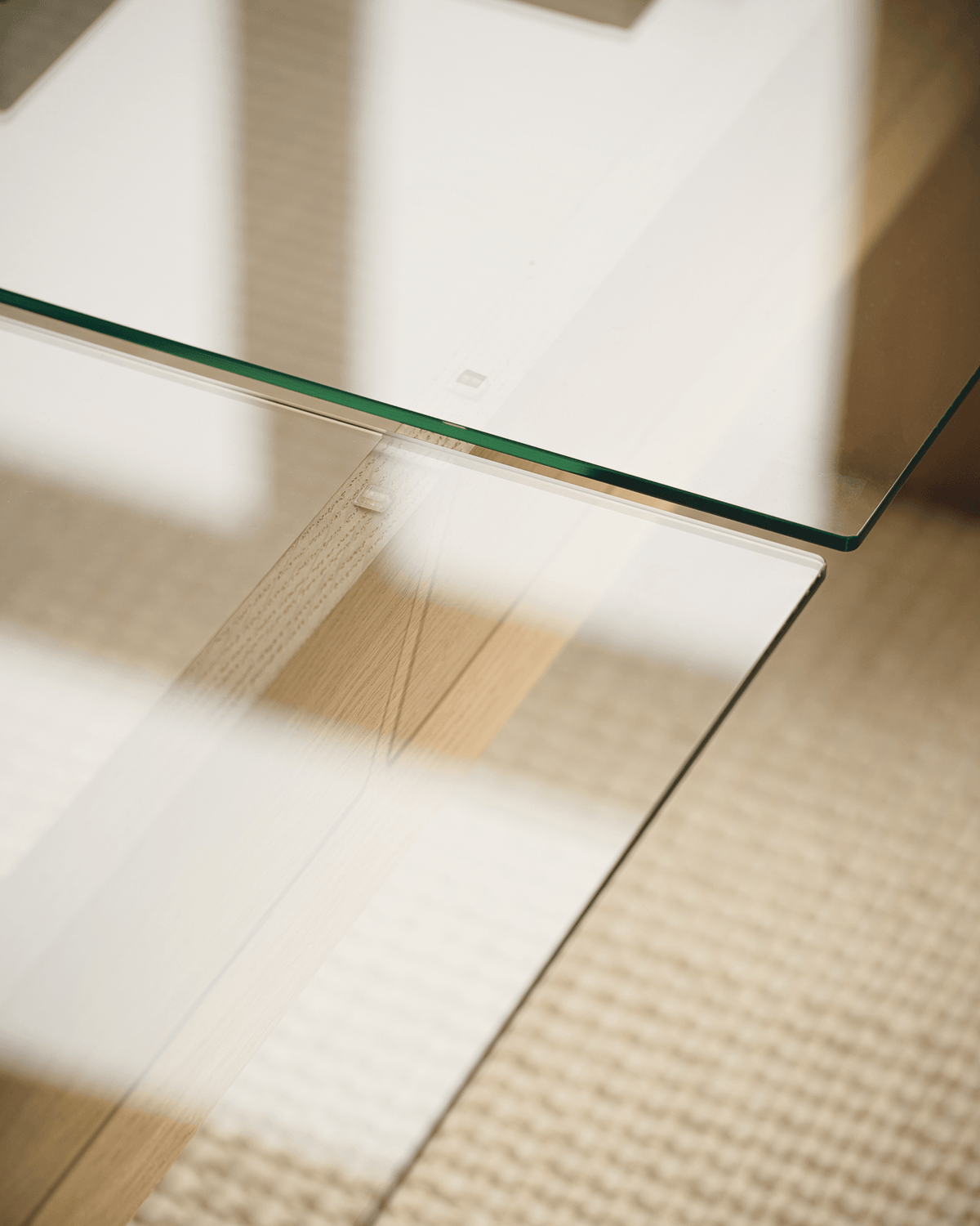 Naiko Coffee Table - Oak - large coffee table, glass top - noo.ma