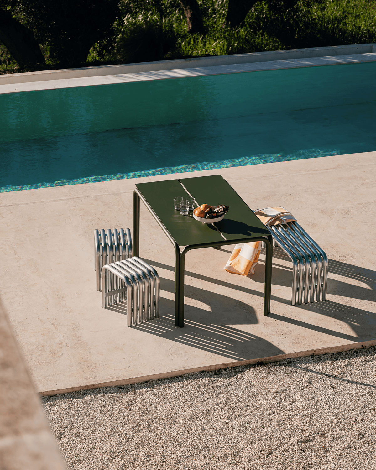 Nokk Bench - Orange Peel - vibrant bench for garden - noo.ma