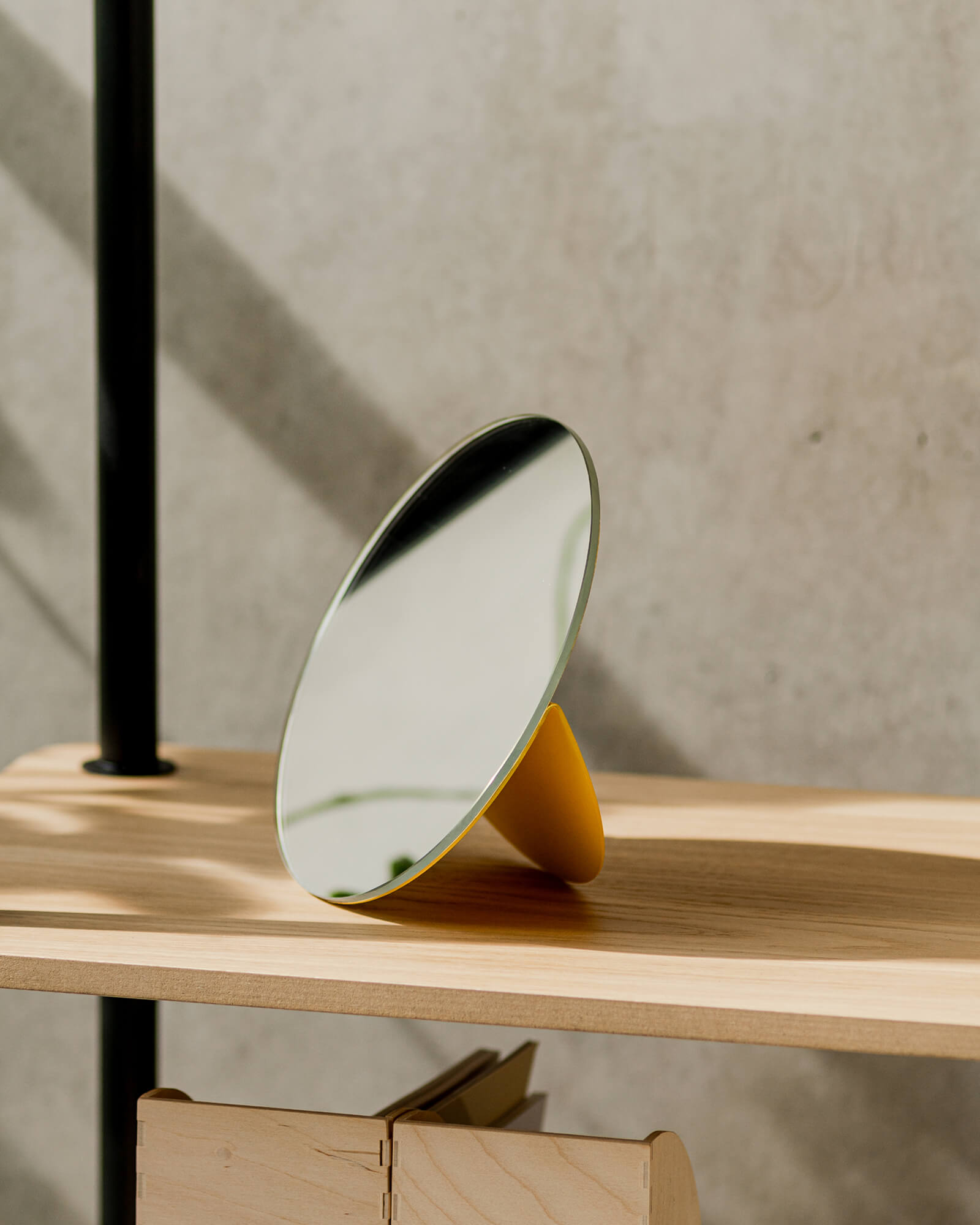 Miroir de table Tako