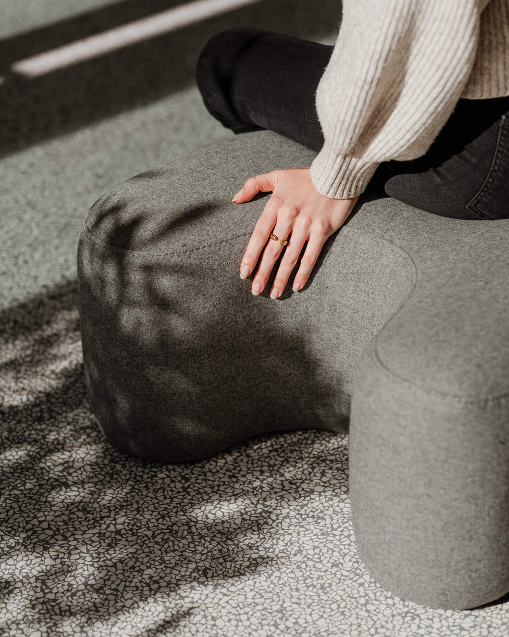 Ü Pouf