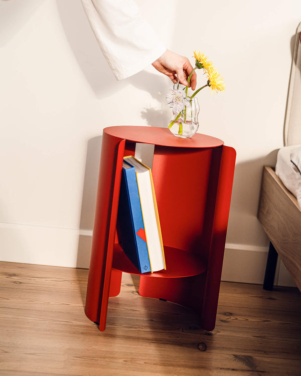 Wa Side Table - red - modern steel side table - noo.ma
