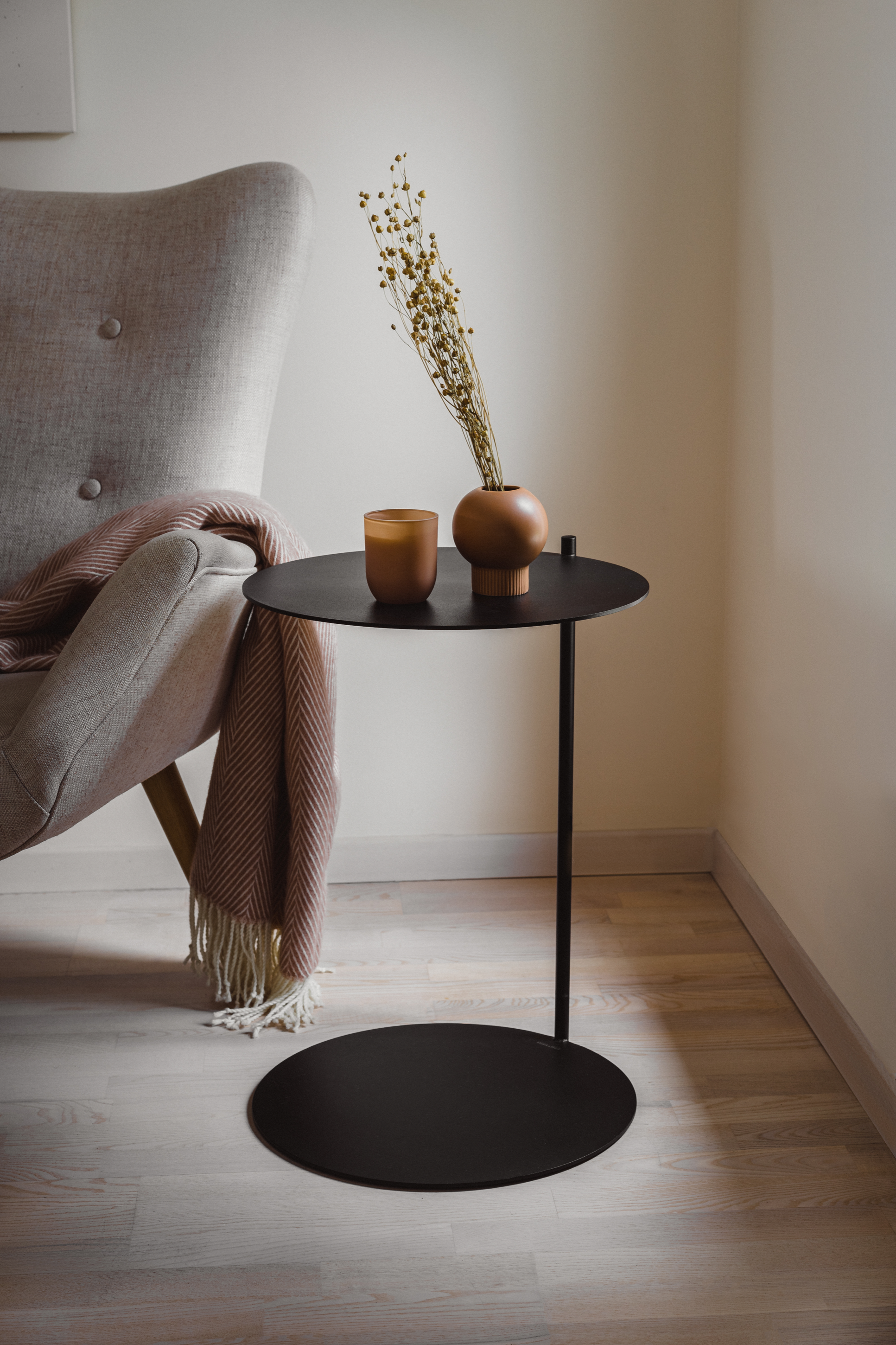 Nokk Stool - beige steel stool for indoor and outdoor
