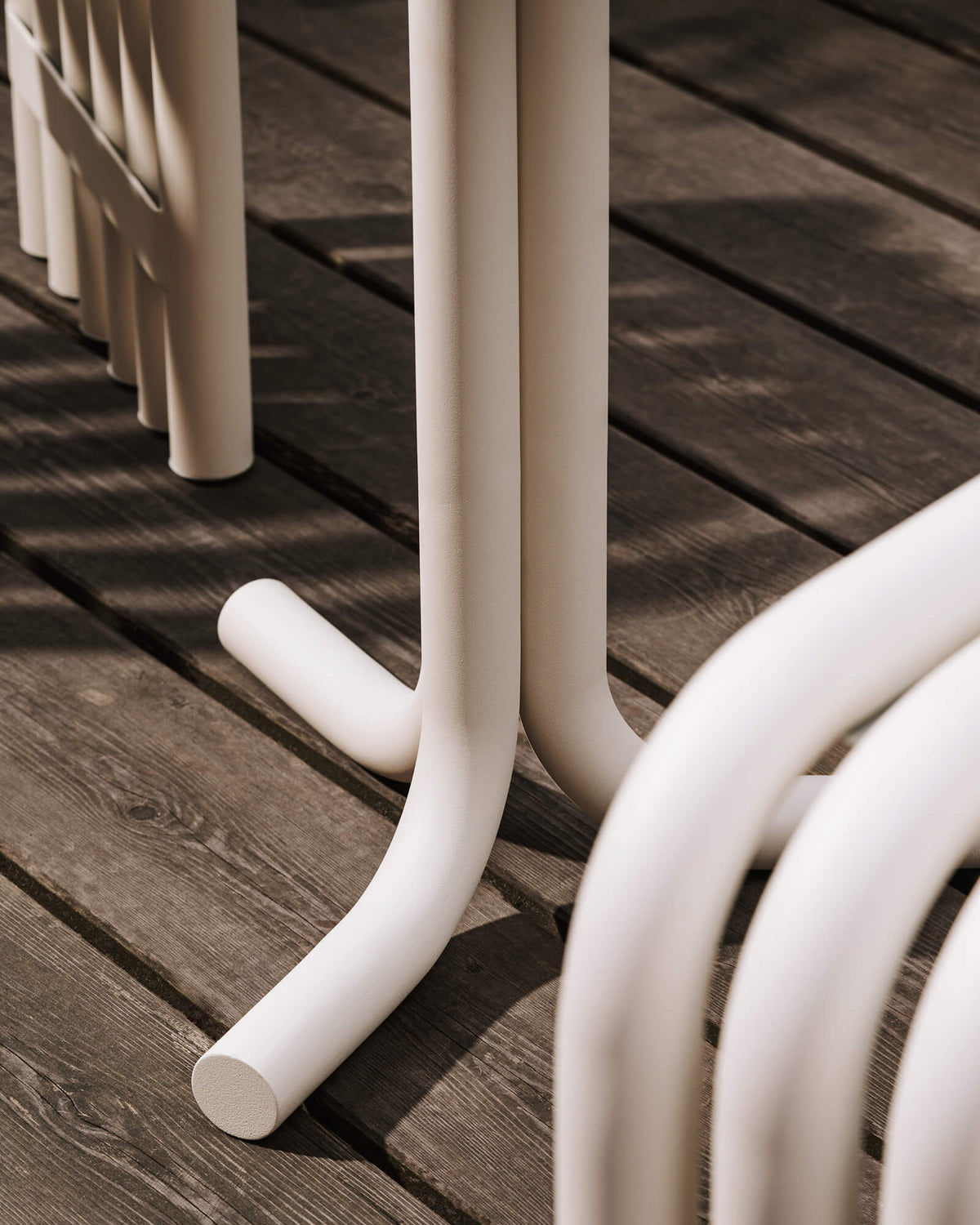 Nokk Cafe Table & 2x Kei Chair Bundle